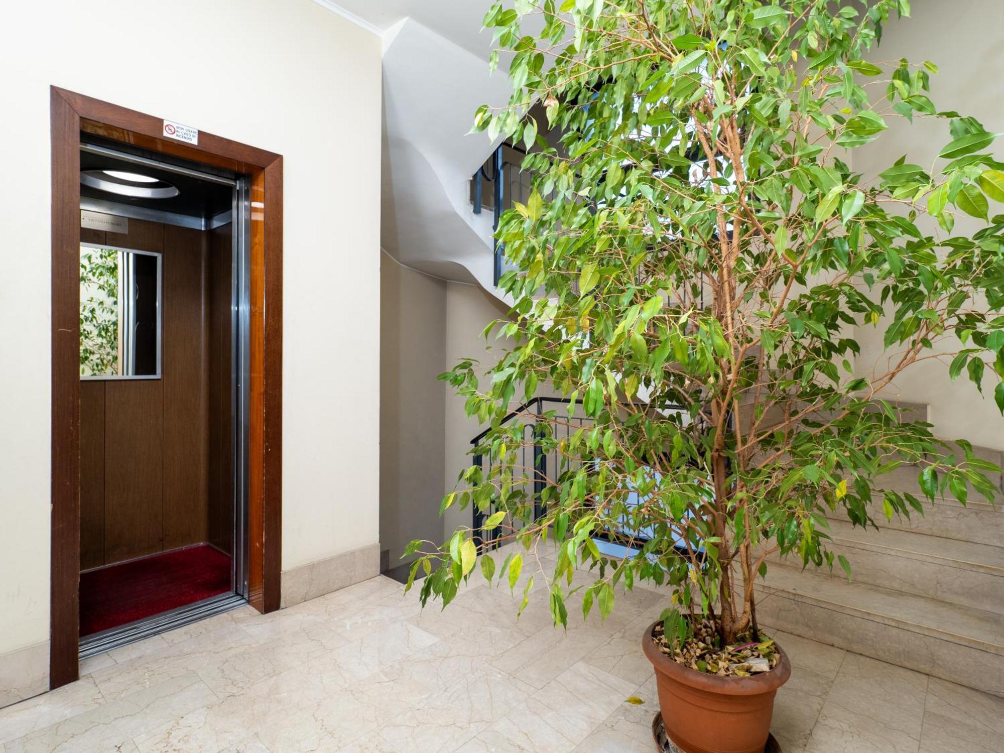 Appartamento Flat In Center With Terrace, Near Garibaldi Fs Milano
