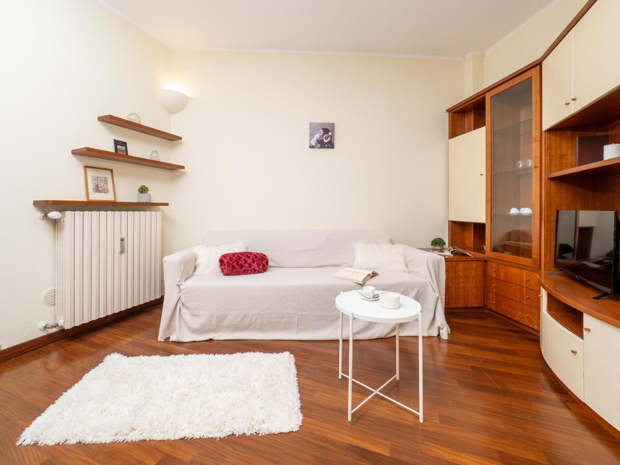 Flat In Center With Terrace, Near Garibaldi Fs Appartamento *